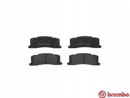 Комплект гальмівних колодок задн, TOYOTA PREVIA I 2.4 01.90-08.00 BREMBO P83030