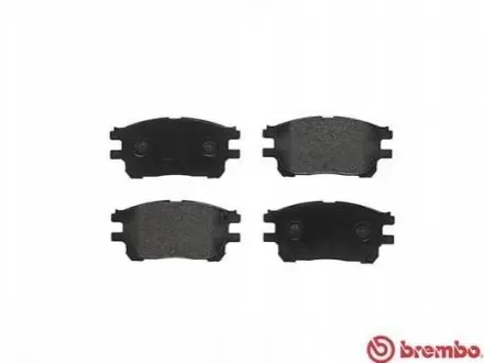 Комплект гальмівних колодок передн, TOYOTA PREVIA II 2.0D/2.4 02.00-02.06 BREMBO P83070