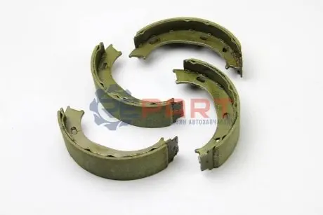 Фото 1 — Колодки ручного гальма MB Sprinter 208-316 96- (з пружинками) (160x40) BREMSI (GF0306) Фото Колодки ручного гальма MB Sprinter 208-316 96- (з пружинками) (160x40) BREMSI (GF0306) зображення 1