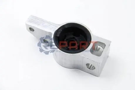 Сайлентблок важеля (переднього/ззаду) VW Caddy 03- (R) (OE VAG всередині) BSG BSG 90-700-031 Купити в Україні