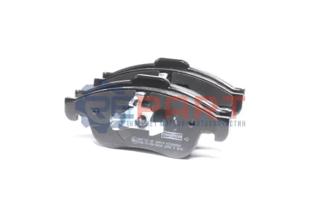 Комплект гальмівних колодок (передніх) Renault Fluence/Megane/Scenic 08 CHAMPION 573268CH Купити в Україні