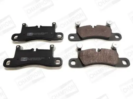 Фото Колодки гальмівні (задні) VW Touareg/Porsche Cayenne 10- CHAMPION (573395CH) зображення 1