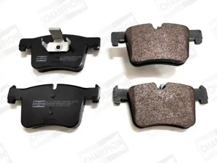 Колодки гальмівні (передні) BMW 1 (F20-21)/2 (F22/F87/F45-46)/3 (F30-31/F34/F80)/4 (F32/F36)/X3 11 CHAMPION 573432CH Купити в Україні