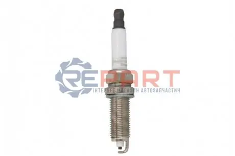 Свічка запалювання Renault Clio III 1.2 16V 05-14/Dacia Logan/Sandero 1.0 Hi-flex 11-12 CHAMPION OE130/T10 Купити в Україні
