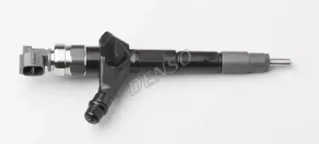 Електромагнітний CR інжектор NISSAN ALMERA II, ALMERA TINO, PRIMERA, X-TRAIL I 2.2D 06.01 Denso DCRI105130 Купити в Україні
