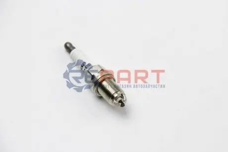Свічка запалювання (ціна за 1шт) DAIHATSU SIRION, YRV RENAULT CLIO I VW PASSAT B3/B4 1.3/1.6/2.0 04.88 Denso K20BRS10 Купити в Україні