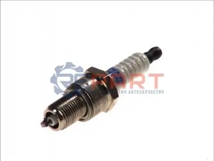 Свічка запалювання (ціна за 1шт) HYUNDAI H-1 / STAREX, SANTA FÉ I, SONATA II, SONATA III, SONATA IV KIA SORENTO I 2.4/3.0 01.91-06.09 Denso P16PR11