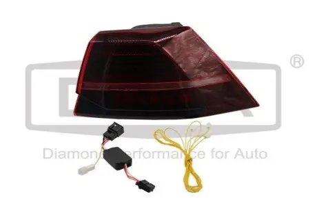 Ліхтар задній VW Golf VII 12-20 (R) (зовнішній) DPA 99451795802 Купити в Україні