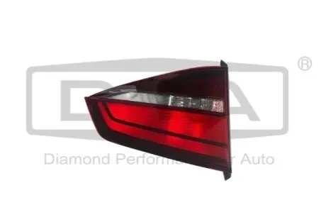 Ліхтар задній VW Jetta IV 1.6 15- (L) (внутрішній) DPA 99451820402 Купити в Україні