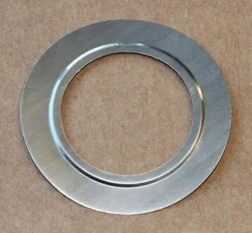 Прокладка клапана EGR CHRYSLER GRAND VOYAGER V, VOYAGER V DODGE NITRO JEEP CHEROKEE, WRANGLER III LANCIA VOYAGER 2.8D 10.06 Elring 302560