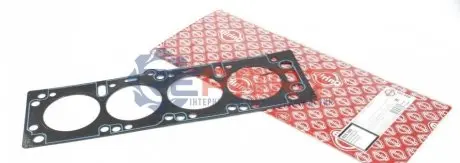 Прокладка ГБЦ (товщина: 1,5мм) OPEL ASTRA F, KADETT E, KADETT E COMBO, VECTRA A 1.7D 08.88-01.99 Elring 825395 Купити в Україні
