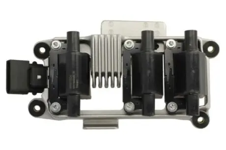 Котушка запалювання AUDI 100 C4, A4 B5, A4 B6, A6 C4, A6 C5, A8 D2 SKODA SUPERB I VW PASSAT B5, PASSAT B5.5 2.4/2.6/2.8 03.92-03.08 ENGITECH ENT960065