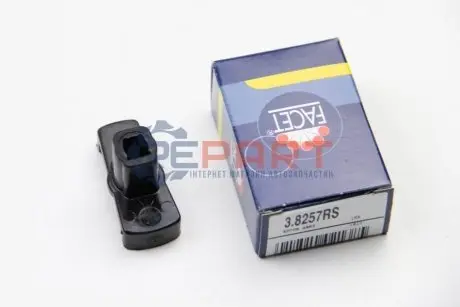 Бігунок розподілювача запалення FACET 3.8257RS Купити в Україні