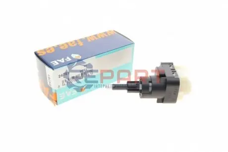 Датчик педалі гальма VW Caddy III 1.4-2.0TDi 04- (4 конт.) (OE VAG) FAE 24761 Купити в Україні