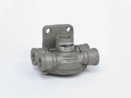 Клапан пневматичної ресори HALDEX 356022011