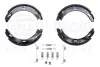 Тормозные колодки ручного тормоза HELLA (8DA355050431) изображение 1
