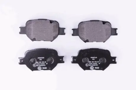 Колодки гальмівні (передні) Toyota Corolla 01-07/Celica 99-05 HELLA 8DB355010201