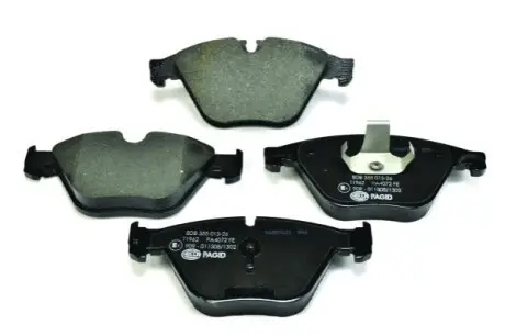 Колодки гальмівні (передні) BMW 5 (F10,F11)/6 (F06,F12,F13) 09 HELLA 8DB355015-261 Купити в Україні