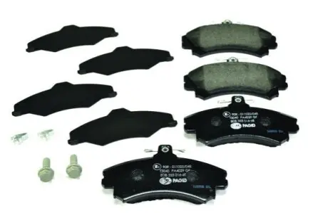 Колодки гальмівні (передні) Mitsubishi Colt 04-12/Carisma/Space Star/Volvo S40/V40 95-06/Smart 04 HELLA 8DB355016-681