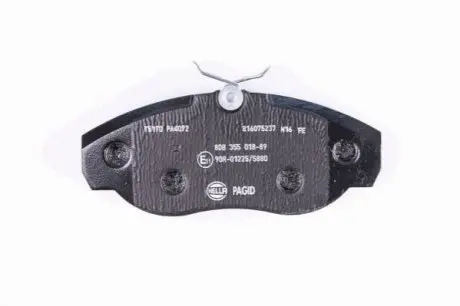 Тормозные колодки, дисковый тормоз.) HELLA 8DB355018891