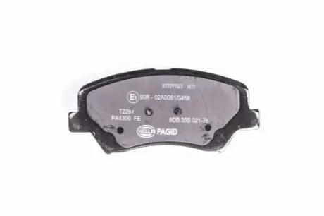 Тормозные колодки.) HELLA 8DB355021781