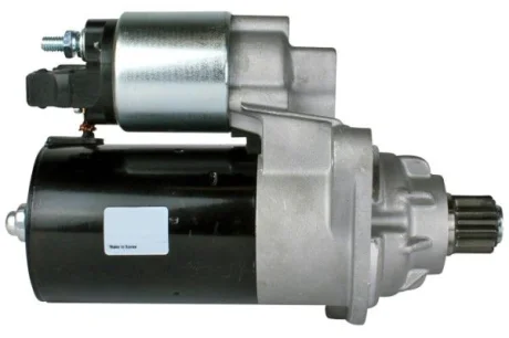 Стартер (12В, 1,1кВт, новий) AUDI A3, TT SEAT ALHAMBRA, LEON, TOLEDO II SKODA OCTAVIA I VW BORA, BORA I, GOLF IV, NEW BEETLE, SHARAN 1.4-3.2 09.95-12.13 HELLA 8EA012527541