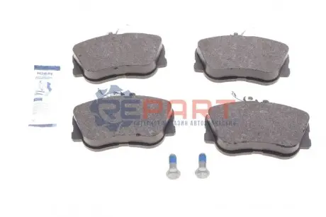 Колодки гальмівні (передні) MB C-class (W202/S202) 93-01 ICER 180973700 Купити в Україні