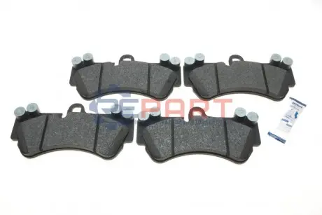 Колодки гальмівні (передні) Porsche Cayenne 02-10/VW Touareg 02-18/MB G-class (W463) 18 ICER 181620 Купити в Україні