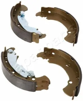 FIAT щоки гальмівні BRAVA,BRAVO 1.4-1.9 96 JAPANPARTS GF-0213AF Купити в Україні