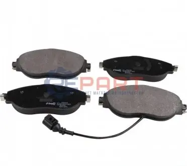 Колодки гальмівні (передні) Audi A3/Skoda Octavia III/VW Passat/Golf 13- (Lucas/TRW) (з датчиком) JP GROUP 1163613310 Купити в Україні