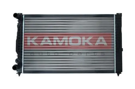 Радиатор охлаждения Audi A6/VW Passat 1.9TDI 97- (МКПП) (632x385x32) KAMOKA 7705005