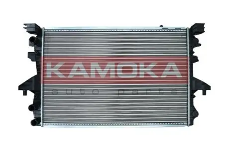 Радіатор охолодження VW T5 3.2 V6 (710x468x40) KAMOKA 7705164 Купити в Україні