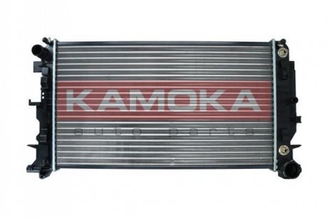 Радиатор охлаждения MB Sprinter 06- (+AC, АКПП) (388x680x26) KAMOKA 7705168 (фото 1)