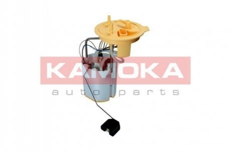 Помпа топливная электрическая VW CC 12-16/PASSAT 05-10 KAMOKA 8400016 (фото 1)