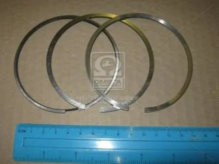 Комплект поршневих кілець KOLBENSCHMIDT 800070710060 Купити в Україні