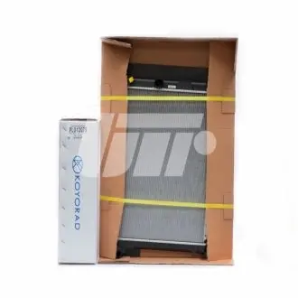 Радіатор двигуна (мкпп) TOYOTA AURIS, AVENSIS, COROLLA, VERSO 1.3-2.2D 11.01-08.19 KOYORAD PL012079 Купити в Україні