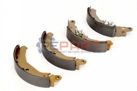 Комплект гальмівних колодок LPR 04340 Купити в Україні
