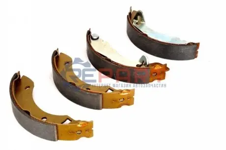 Тормозные колодки, барабанные LPR 04600