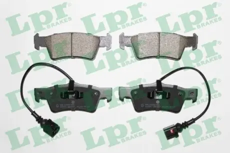 Комплект гальмівних колодок задн, PORSCHE CAYENNE VW TOUAREG 2.5D-6.0 09.02-03.18 LPR 05P1667
