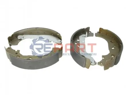 Гальмівна колодка FORD FOCUS C-MAX, FOCUS II, FOCUS III MAZDA 3 1.4-2.5 10.03 LPR 08600