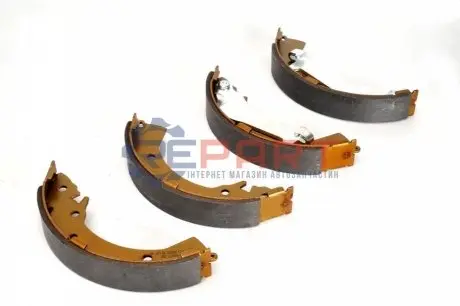 Тормозные колодки, барабанные LPR 08670