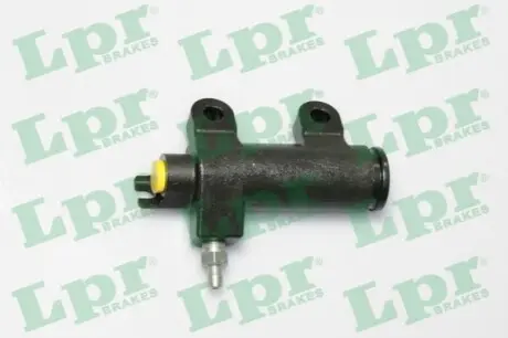 Робочий циліндр зчеплення (20,6мм) HYUNDAI COUPE I, COUPE II, ELANTRA III, ELANTRA IV, GETZ, HIGHWAY, IX35, LANTRA II, MATRIX, SANTA FÉ I, SONATA IV, TIBURON, TRAJET, TUCSON, XG 1.5-3.5 01.95-12.15 LPR 3008 Купити в Україні