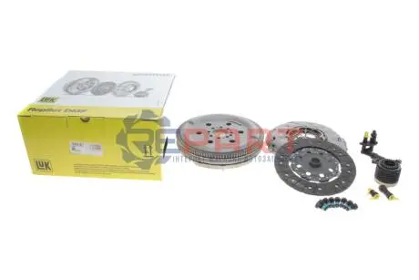 (EN) Self-adjusting clutch kit with dual-mass flywheel (з болтами: так, з вижимним підшипником, 240мм) HYUNDAI I30, SONATA V, TUCSON KIA CARENS III, CEE'D, MAGENTIS II 2.0D/3.3 08.04-03.13 LuK 600 0396 00 Купити в Україні