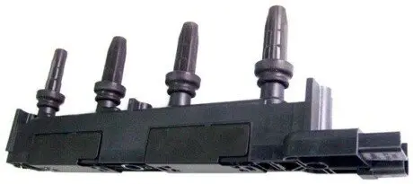 Котушка запалювання CITROEN C4, C4 GRAND PICASSO I, C4 I, C4 PICASSO I, C5 I, C5 II, C8, EVASION, JUMPY I, XSARA, XSARA PICASSO FIAT SCUDO, ULYSSE LANCIA PHEDRA PEUGEOT 206, 307 1.8/2.0 05.98 Magneti Marelli 060717104012 Купити в Україні