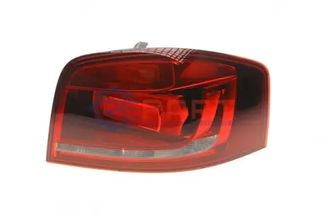 Ліхтар задній Audi A3 03-12 (R) Magneti Marelli 714021910807 Купити в Україні