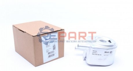 Радиатор масляный Citroen Berlingo/Jumpy/Peugeot Boxer 2.0-2.2 HDI 02- (теплообменник) - CLC 176 000S MAHLE / KNECHT CLC176000S (фото 1)