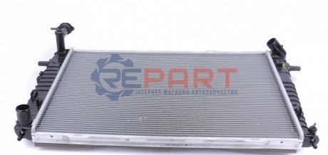 Радиатор охлаждения Hyundai Tucson/Kia Sportage 2.0-2.7 04- (МКПП/+AC) - MAHLE CR 1317 000P MAHLE / KNECHT CR1317000P