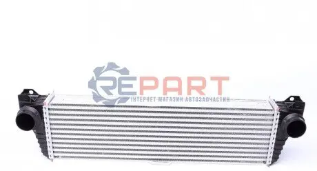 Інтеркулер MERCEDES VIANO (W639), VITO / MIXTO (W639), VITO (W639) 2.2D/3.0D 02.06 Mahle CI 150 000P