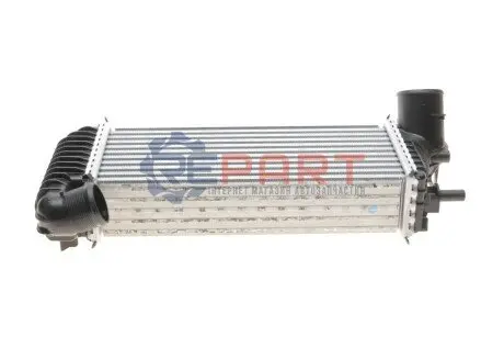 Радіатор інтеркулера Ford Focus III/Transit Connect 1.5/1.6TDCi 13- MAHLE CI 245 000P Купити в Україні