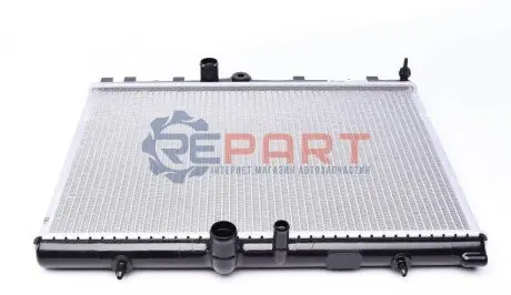 Радіатор охолодження Citroen C4/Xsara/ Peugeot 307 2.0 16v/HDI 01-08 MAHLE CR 31 000S Купити в Україні